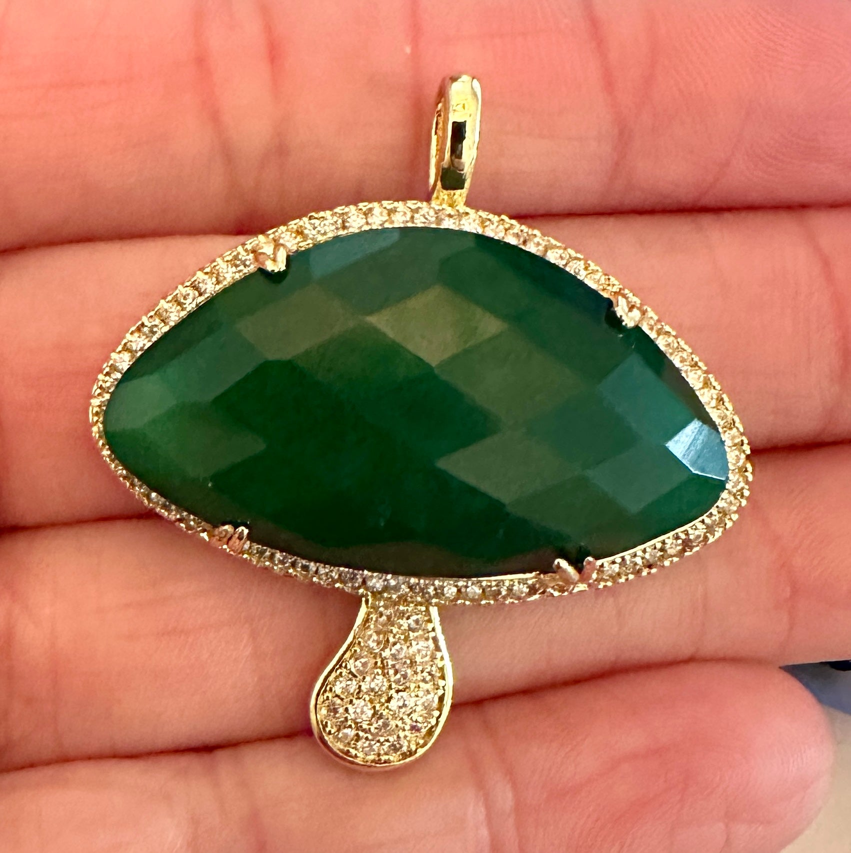 Hongo Pendant